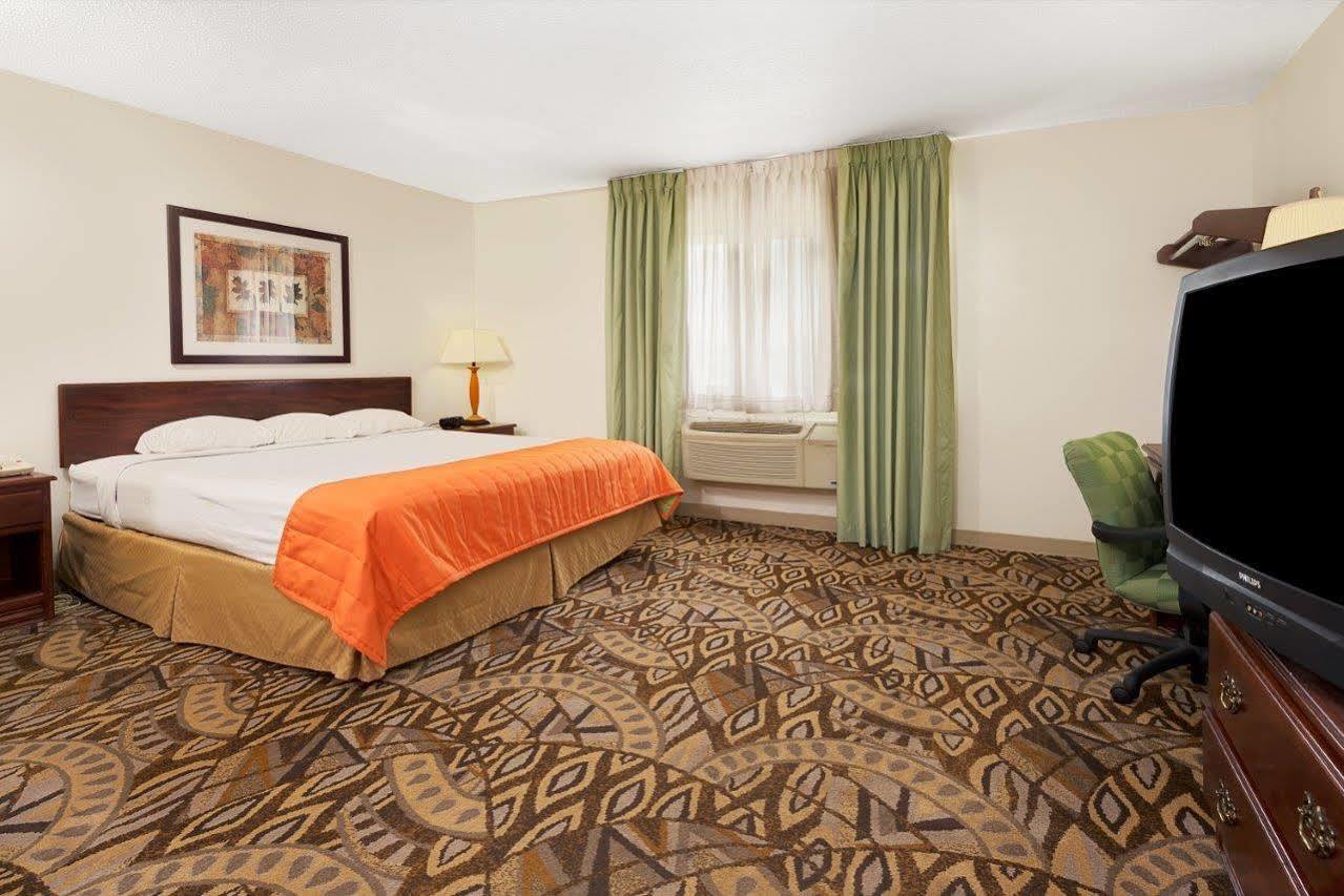 Quality Inn Noblesville-Indianapolis Exterior foto
